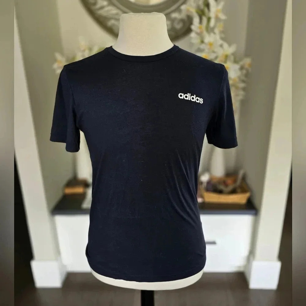 Adidas Essentials Plain T-Shirt - Small